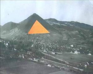 Nap-es-a-Kheopsz-piramis